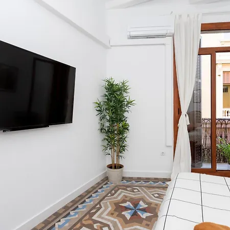& Gothic Center Apartment *